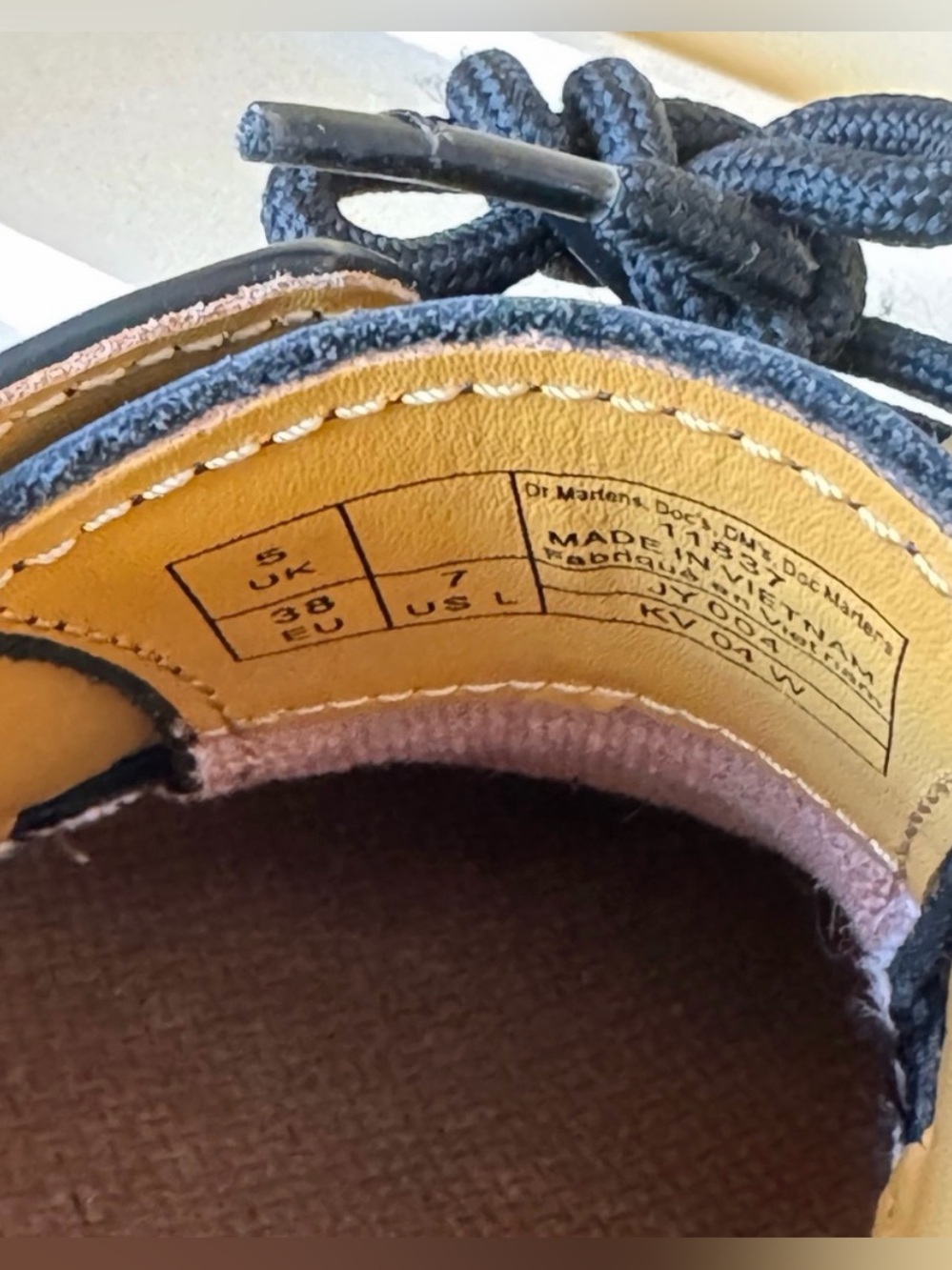 Dr Martens 1461 Smooth Leather Oxford Shoes - Picture 8 of 8